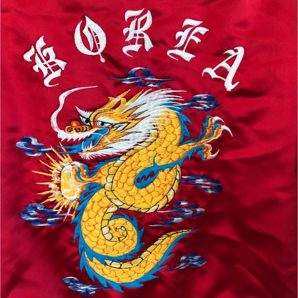 Vintage Korea Satin Bomber Dragon Jacket Embroidery Red Zip Up about mens small - Picture 3 of 8